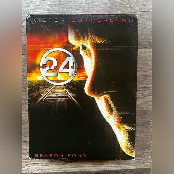 24 - Season 4 (DVD, 2009, 7-Disc Set) Box Set - Picture 1 of 5